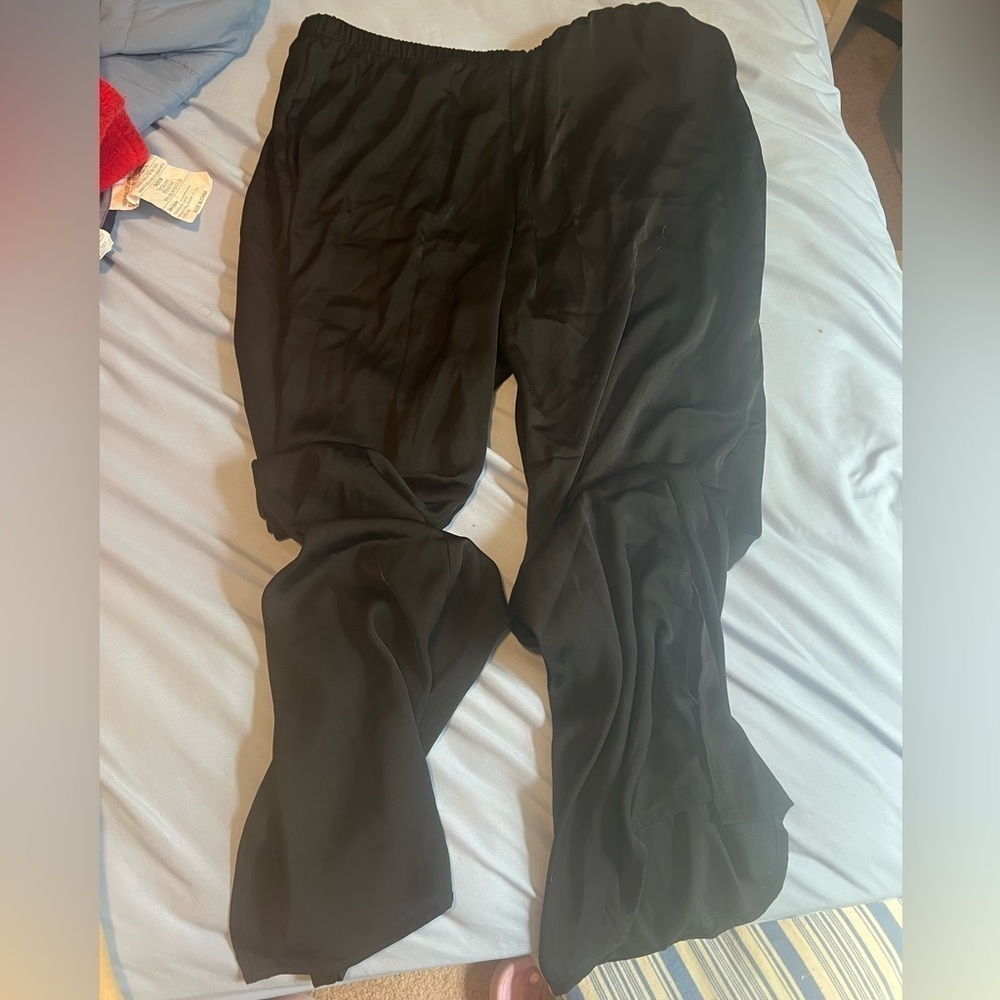 Old Navy L Women's Pajama Set NWT - Picture 2 of 4